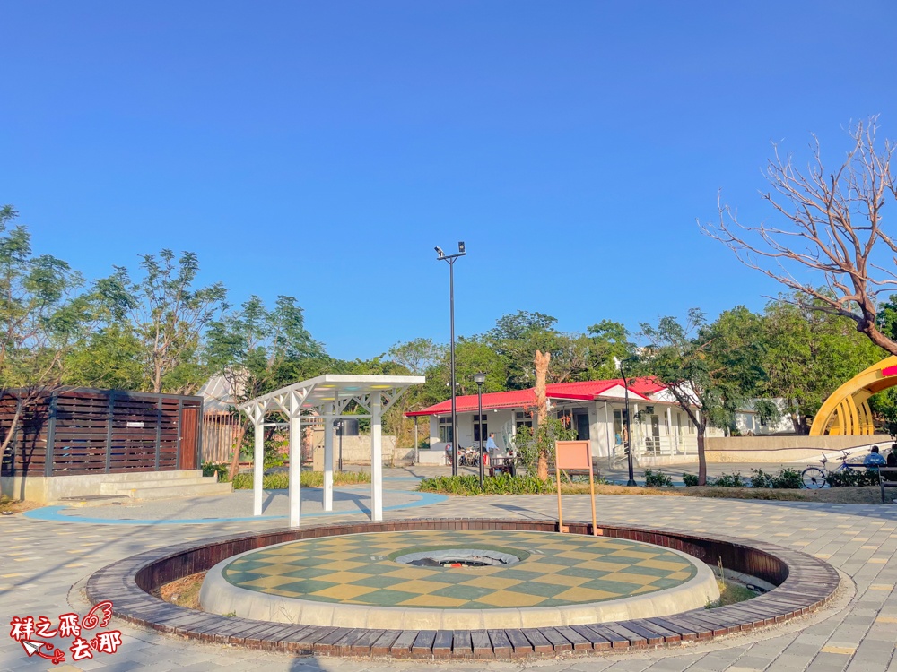 祥之飛去屏東恆春景點｜屏東特色親子公園「恆春共融遊戲場」.國境最南的免費親子遊戲場