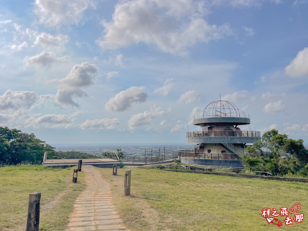 祥之飛去新竹湖口景點｜最新景觀咖啡廳「空ㄟcafe」.磚紅色的摩洛哥風建築.IG上超人氣網美打卡景點