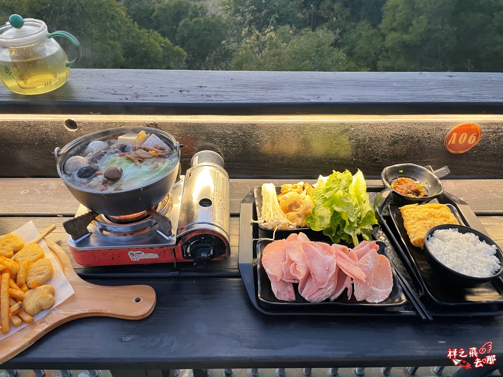 祥之飛去台中沙鹿景點｜「覓覓基地-帆杋望海」低消一杯飲品享受百萬無敵夜景