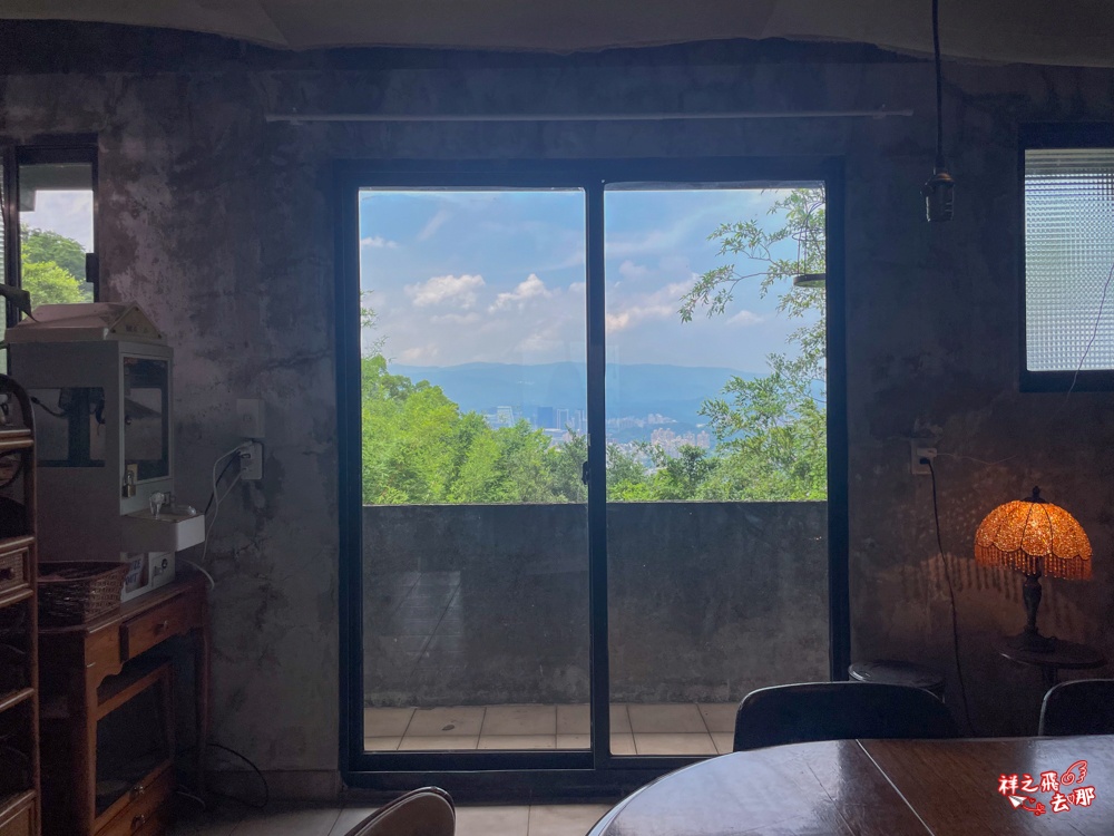 祥之飛去台北南港景點｜川夏藏在南港半山腰.採預約制秘境咖啡廳
