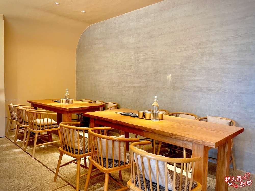 祥之飛去桃園早午餐景點｜浮島溪 Sot Café Rivulet｜隱身小檜溪重劃區.質感北歐玻璃屋下午茶咖啡廳必拍美店