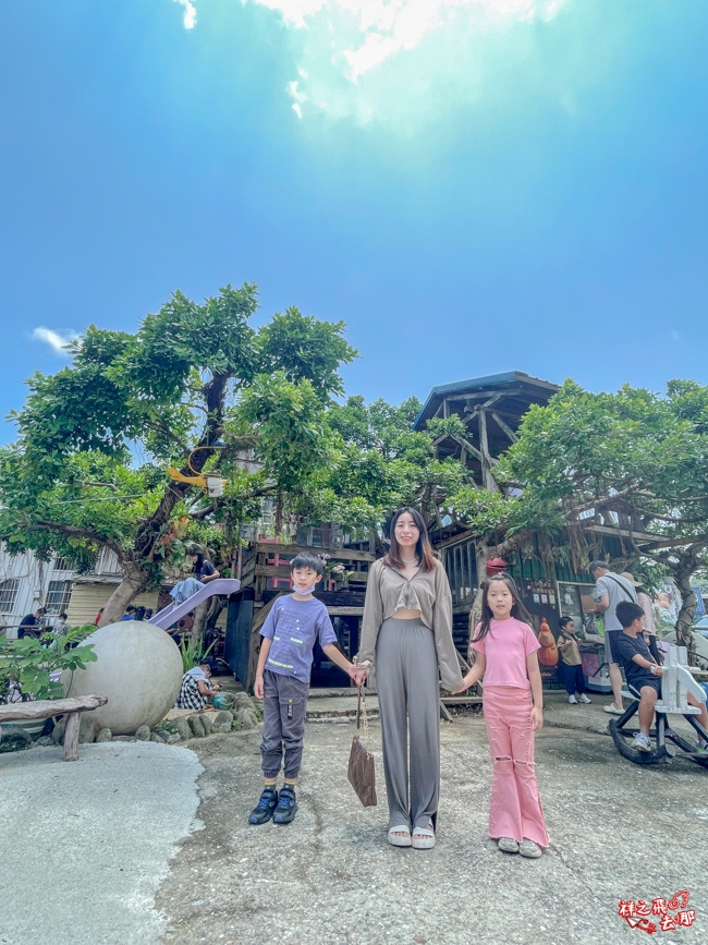 祥之飛去新北萬里景點｜Time奶奶樹屋樂園｜免門票.水豚君.小馬.兔子互動.親子景點推薦