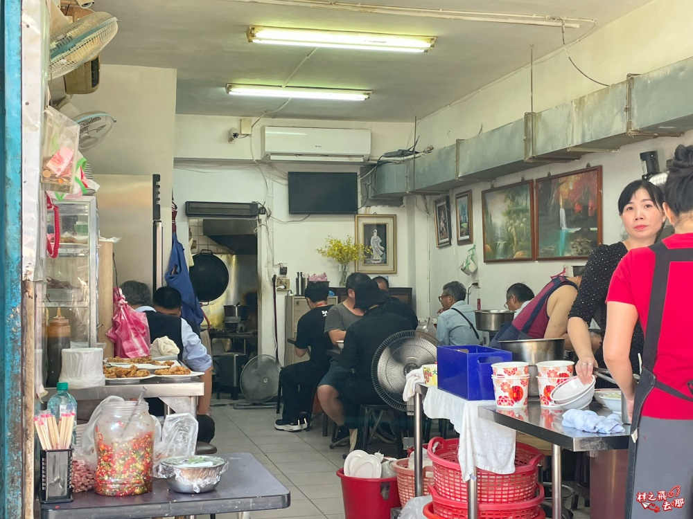祥之飛去台北中正景點｜佳味排骨麵｜善導寺捷運.台大醫院美食.內行老饕都愛這一味.巷弄裡超高CP值平價美食