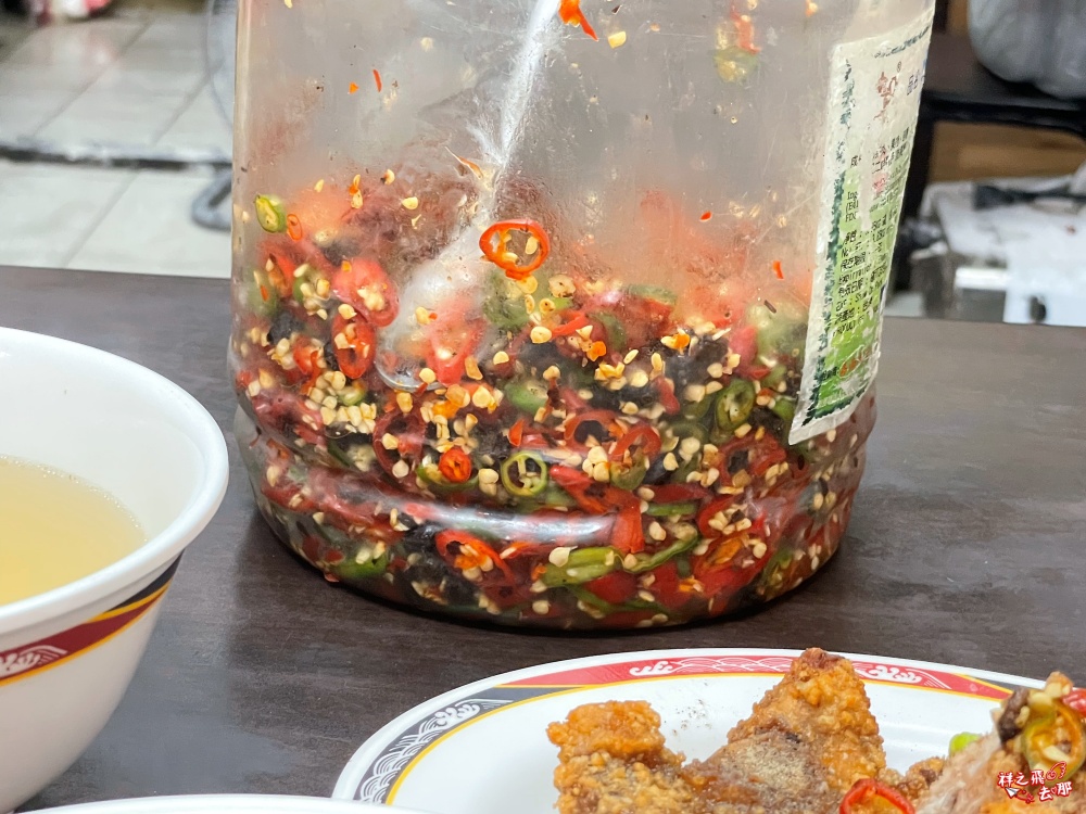 祥之飛去台北中正景點｜佳味排骨麵｜善導寺捷運.台大醫院美食.內行老饕都愛這一味.巷弄裡超高CP值平價美食