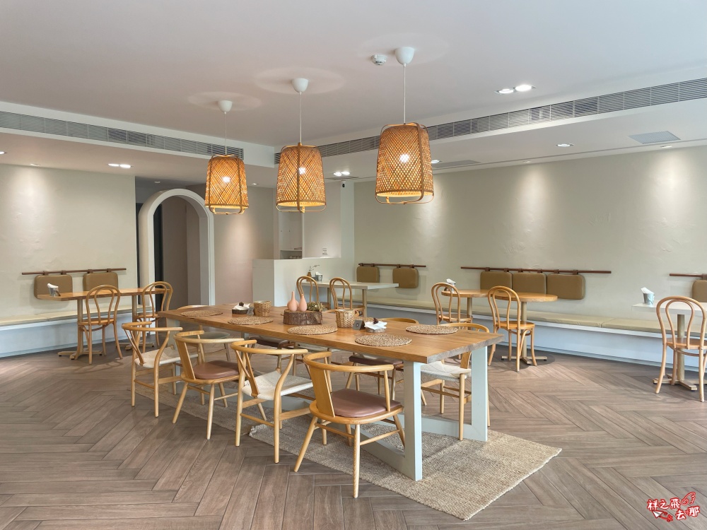 祥之飛去桃園中壢景點｜青埔早午餐推薦｜不挑食 Butiaoshi 寵物友善咖啡廳.近橫山書法藝術公園.近機場捷運A17