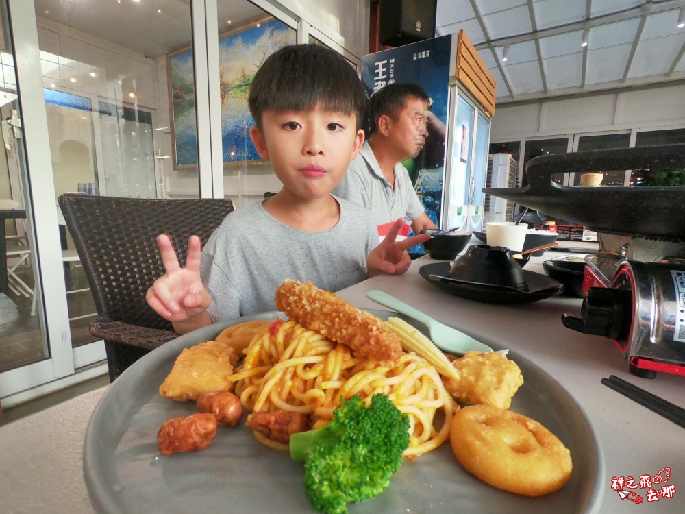 祥之飛去彰化北斗景點｜哈比雪兒懶人露營.親子一泊四食拎包入住，三代同堂輕鬆體驗市區露營渡假